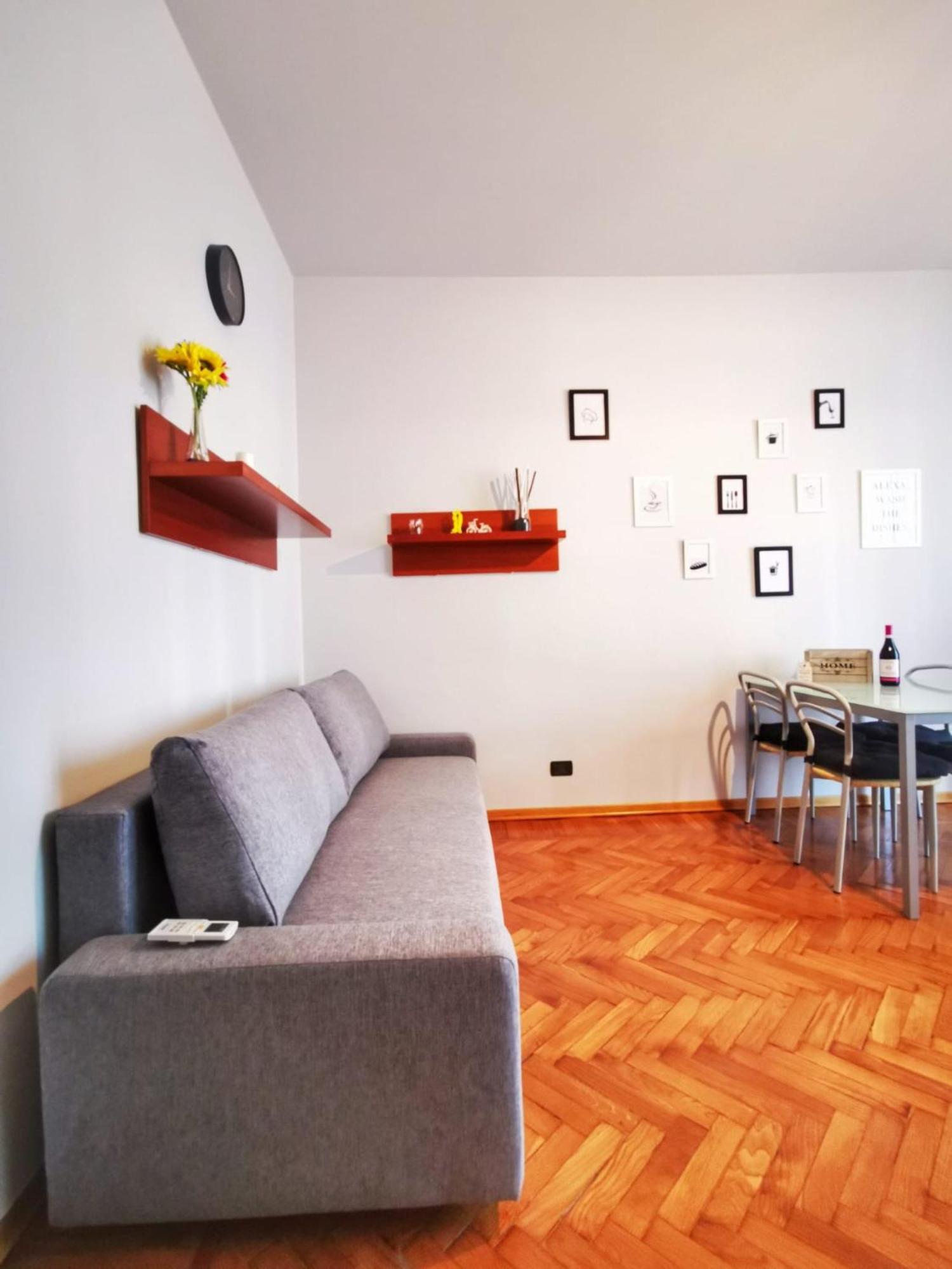 Ana'S Place Torino 3 Apartment Exterior photo